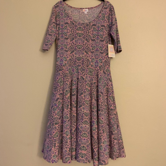 LuLaRoe Dresses & Skirts - Lularoe size L and XL Nicole style dress